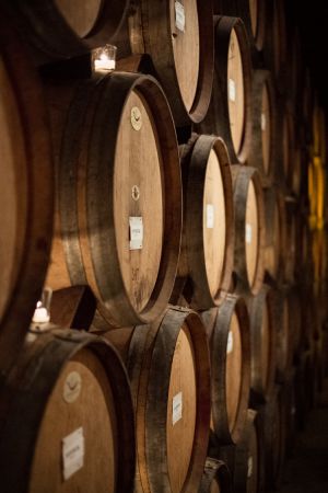 Go Vacation, Winery Photography, Napa Winery, Pretty Wine, Napa Wineries, Barrel Room, Wine Varietals, Irish Decor, Wine Photography