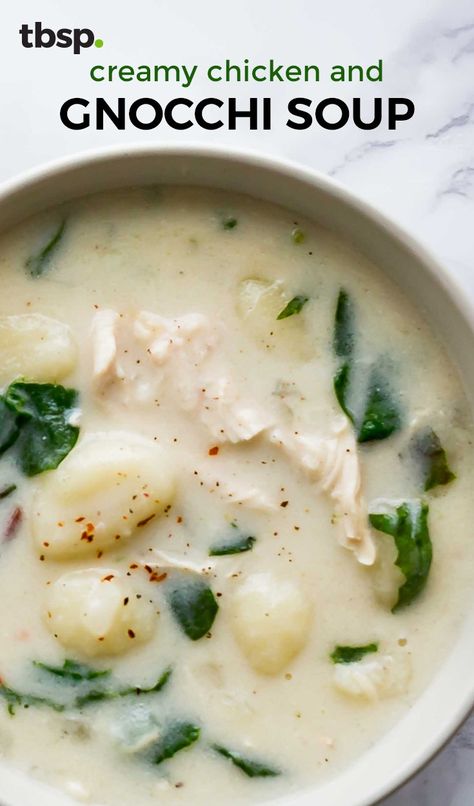 Comforting, creamy broth cooked with chicken, gnocchi and fresh spinach. Perfect for winter evenings, great for guests. Creamy Chicken And Gnocchi, Chicken And Gnocchi Soup, Chicken And Gnocchi, Chicken Gnocchi, Vegetarian Soup Recipes, Gnocchi Soup, Doner Kebab, Spinach Soup, Recipes Yummy