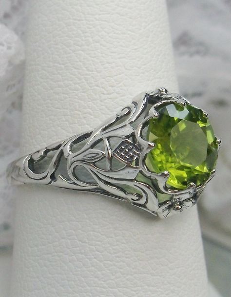 Order 66, Antique Filigree, Daisy Design, Daisy Ring, Peridot Stone, Victorian Rings, Sterling Jewelry, Peridot Ring, Sterling Silver Filigree