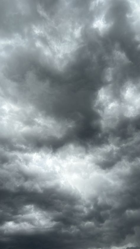 Storm Sky Painting, Foggy Sky, Cloud Texture, Sky Painting, Storm Clouds, Art Project, Art Projects, Wallpapers, Texture