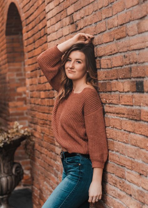 Emily, Senior shoot, 2019 Senior Picture Brick Wall, Female Walking Pose, Brick Wall Senior Pictures, Wall Photoshoot Poses, Brick Wall Photoshoot Ideas, Photoshoot Women, Female Portrait Poses, Street Photography Portrait, Walking Poses