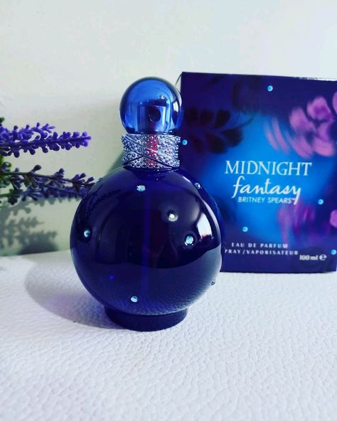 Midnight Perfume, Britney Spears Perfume, Fantasy Perfume, Midnight Fantasy, Fragrance Lab, Blue Perfume, Perfume Body Spray, Victoria Secret Perfume, Celebrity Perfume