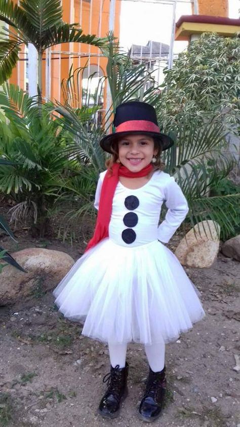 Winter Wonderland Costume, Funny Christmas Costumes, Snowman Costume, Xmas Costumes, Christmas Dress Up, Santa Dress, Diy Costumes Kids, Christmas Party Dress, Christmas Parade