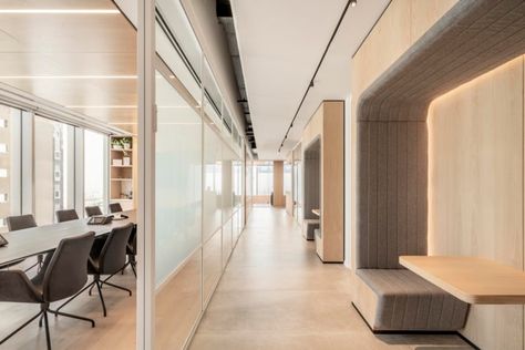 S. Friedman & Co Offices - Tel Aviv | Office Snapshots Japandi Office Design, Japandi Office, Law Firm Design, Scandinavian Office, Meeting Room Design, Design Studio Office, Calm Color Palette, Office Space Corporate, Modern Office Space