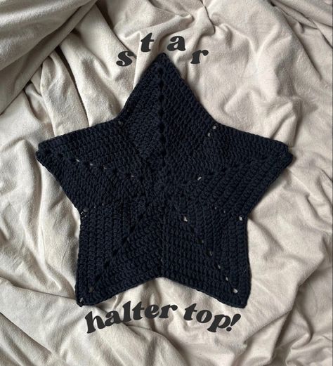 available in my shop on insta - @harimarkett • #crochet #crochettoppattern #crochetideas #crochetdesign #smallbusiness #oregon Eras Tour Crochet Top, Star Halter Top Crochet, Eras Tour Crochet, Crochet Star Top, Things To Do When Bored, Star Top, Crochet Stars, Crochet Top Pattern, Knit Outfit