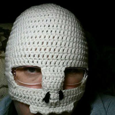 Yarncraft by Susan: BOO! My skull balaclava mask free tutorial Crochet Skull Balaclava, Crochet A Skull, Skull Balaclava, Mask Inspiration, Balaclava Mask, Skeleton Mask, Crochet Mask, Crochet Skull, Hat Patterns Free