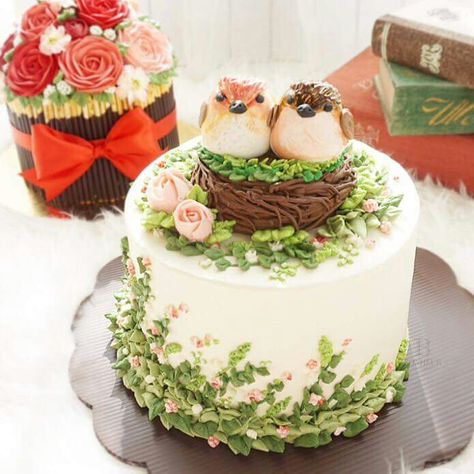 Nest Cake Ideas, Birds Nest Cake Ideas, Birds Nest Cake, Birds Cake Ideas, Bird Shaped Cake, Spring Themed Cake, Bird Cakes Birthday, Bird Cake Ideas, Bird Theme Cake