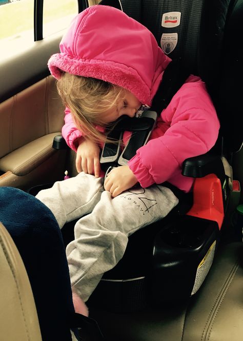 sleeping child, child sleeping in car seat, car seat nap, parenting, kids, children, toddlers Sleeping In Car, Sleep In Car, Inside Car, Mom Car, Girl Sleeping, Toddler Sleep, After Baby, Losing A Child, In Car