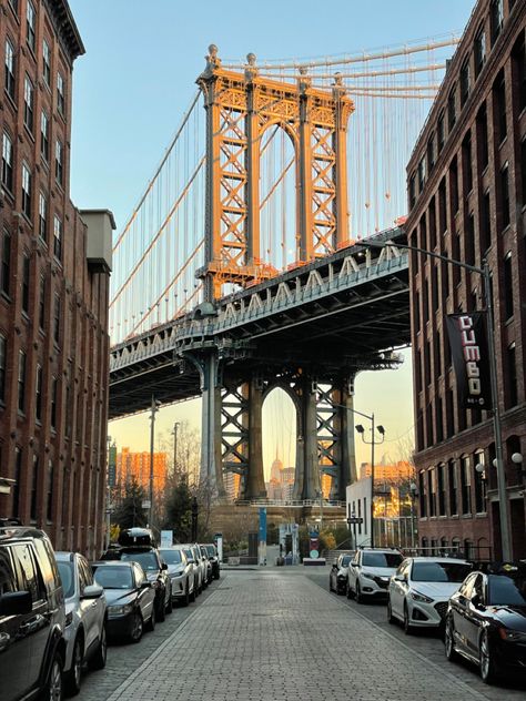 Manhattan Bridge Aesthetic, Manhattan Bridge Photography, Brooklyn Bridge Aesthetic, New York City Bridge, Nyc Bridge, Manhattan Aesthetic, Nyc Brooklyn Bridge, Solo Traveling, New York City Aesthetic