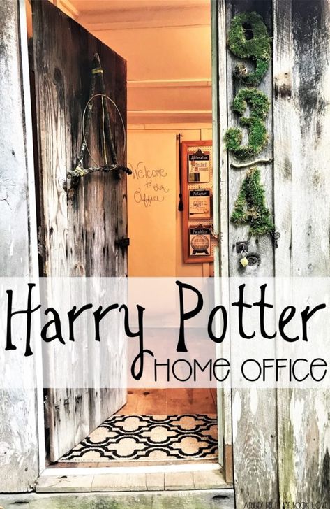 Harry Potter Themed Office Decor, Harry Potter Theme Kitchen, Diy Harry Potter Office Decor, Harry Potter Inspired Library, Hogwarts Office Ideas, Harry Potter Home Office Ideas, Harry Potter Bedroom Decor Diy, Harry Potter Themed Craft Room, Harry Potter Interior Design Inspiration