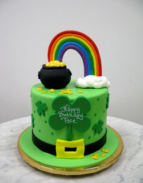 Saint Patrick Cake, St Patrick Day Birthday Cake Ideas, Saint Patricks Cake, St Pattys Day Cake Ideas, St Patricks Day Birthday Cakes, St Patricks Birthday Cake Ideas, Irish Themed Cake, St Patrick’s Day Birthday Cake, St Patrick Day Cake