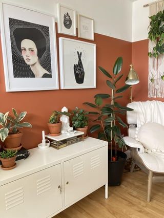 This wall used to be black and I'm thinking about switching to dark green or go back to black. I still like terracotta tho... why is life full of hard choices? : femalelivingspace Terracotta Living Room, Terracotta Walls, Terracotta And Green, Office Inspo, Space Pictures, Dark Room, Back To Black, Tree House, Dark Green