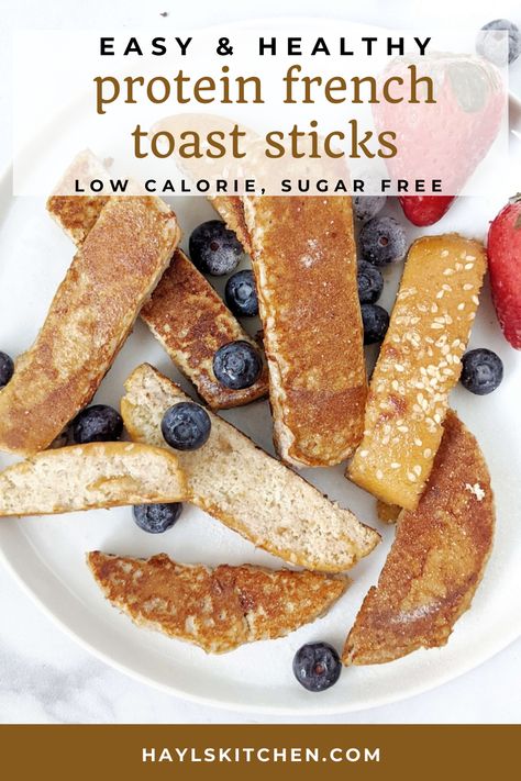 Protein French Toast Recipe, Recipe With Protein Powder, French Toast For One, French Toast Sticks Recipe, Anabolic Recipes, Protein French Toast, Healthy French Toast, Healthy High Protein Breakfast, Vegan French Toast