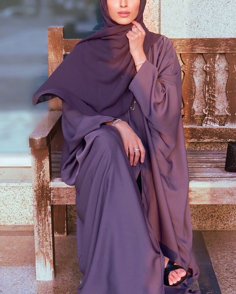 Purple Abaya, Butterfly Abaya, Hijabi Outfits, Hijab Tutorial, Ootd, Purple, Grey, Dresses, Quick Saves