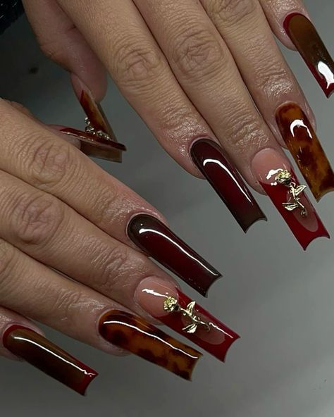 Red And Brown Nails Acrylic, Burgundy Baddie Nails, Dark Red Acrylics With Design, Ombre Red Nail Designs, Burgundy Thanksgiving Nails, Dark Red And Brown Nails, December Acrylic Nails Art Ideas, Maroon And Brown Nails, Deep Red Nails Designs Burgundy