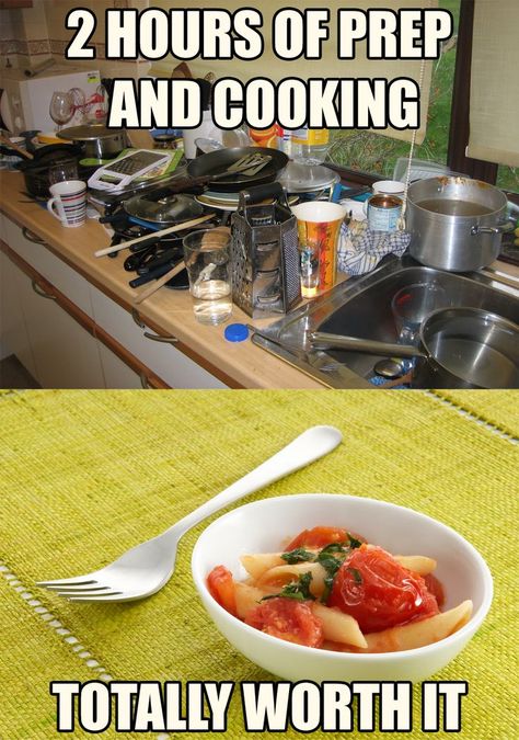 Everyone needs a little help for clean up! Eat good food! Cooking Meme, 9gag Amusant, Funny Food Memes, Gym Humour, Funny Cooking, Cooking Humor, 9gag Funny, Food Memes, Workout Memes