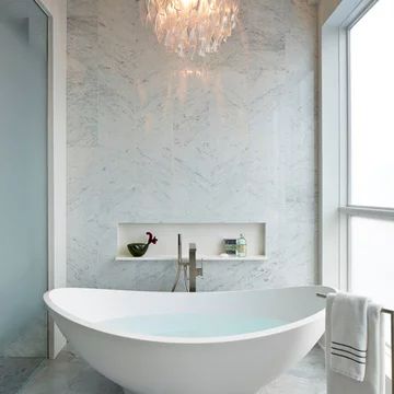 Bathroom Construction, Designer Bathrooms, Chicago Interiors, Niche Wall, Bathroom Contemporary, Modern Luxury Interior, Bathroom Transformation, Bathtub Walls, Bathroom Top