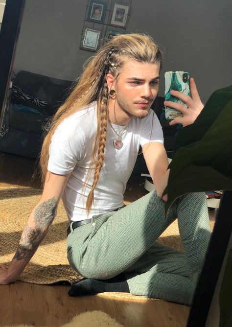 Nils Verberne, Nils Kuiper, Viking Hair, Men's Long Hairstyles, Boys Long Hairstyles, Corte De Cabelo Masculino, Hair Reference, Gender Envy, Grunge Hair