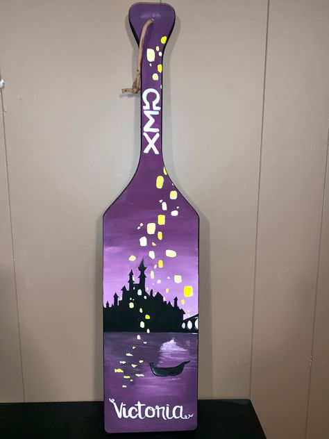 Tangled Sorority Paddle, Paddle 21st Birthday, Akdphi Paddles, Sorority Big Paddles Ideas, Big And Little Paddles, Greek Paddle Ideas, Pink Sorority Paddle, Big Little Paddles Sorority Ideas, Paddle Ideas Sorority