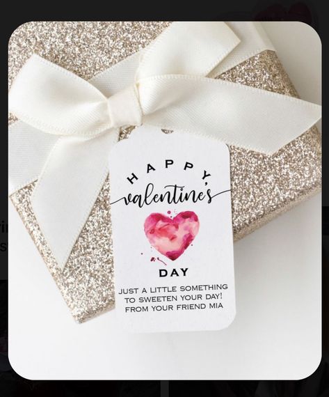 Free Printable Valentines Tags, Ideas San Valentin, Personalized Christmas Tags, Rustic Christmas Gifts, Valentine Template, Valentine Notes, Editable Gift Tags, Gift Tag Template, Christmas Gift Tags Printable