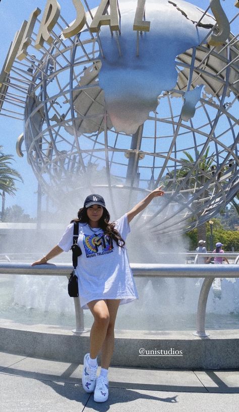 Amusent Park Outfits, Disneyland Ootd Summer, Universal California Outfit, Universal Outfits Summer, Universal Park Outfit Ideas, Universal Studio Outfits Summer, Florida Park Outfits, Cute Outfits For Theme Parks, Orlando Studios Outfit