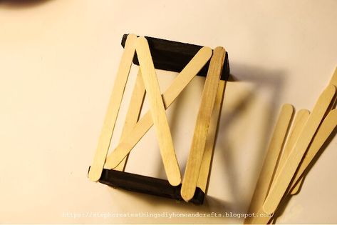 Hello everyone! I'm so excited to share this mini wood lantern craft with you all. I recently bought a box of the wood tumbling blocks from Dollar Tree, and I really wasn't sure what I was going to create with them. I decided since I also had some wood craft popsicle sticks on hand that I would use those with the blocks, and create a mini wood lantern. This project took around 30 minutes, but I promise you, you will just love how it all comes together with just a few materials. If you'… Diy Mini Lanterns, Popsicle Stick Lantern Diy, Clothespin Lantern, Popsicle Stick Lantern, Craft Popsicle Sticks, How To Make A Lantern, Popsicle House, Antique White Paints, Apartment Deco