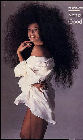 Sonia Braga Brushed Out Curls, Light Ash Blonde Hair, Sonia Braga, Heather Locklear, Light Ash Blonde, Ash Blonde Hair, Steven Meisel, Black Curly Hair, Long Curls