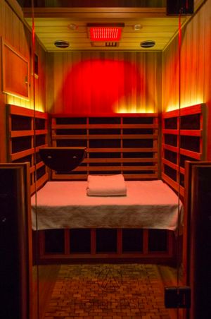 Home Infrared Sauna, Infrared Sauna Benefits, Sauna Benefits, Traditional Saunas, Steam Sauna, Sauna Room, Spa Design, Infrared Sauna, Bathroom Spa