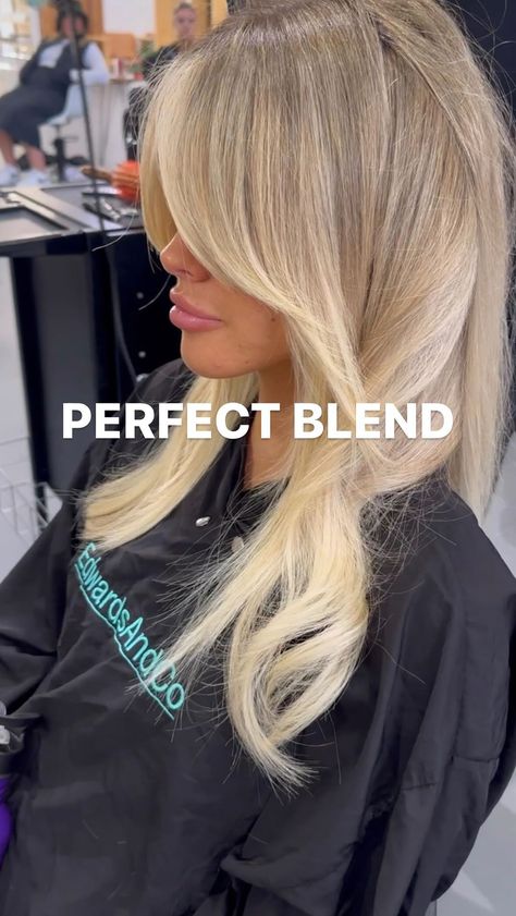 I literally did the hair of my dreams today and I can’t breathe???…… | Instagram Sandy Blonde Hair, Blonde Layered Hair, Perfect Blonde Hair, Sabrina Claudio, Summer Blonde Hair, Don't Let Me Down, Rave Hair, Level 8, Level 7