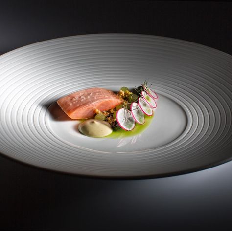 FOUR - Fine Dining + Travel on Instagram: “Brüggli Rainbow Trout by @nenadmlinarevic” Salmon Fine Dining, Chef Pictures, Fine Dining Plating, Presentation Food, Plate Presentation, Fine Dining Recipes, Salmon Dishes, Fish Plate, Cooking Salmon