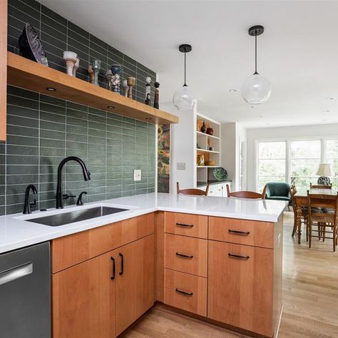 Midcentury Modern Kitchen With New Range and Hood | HGTV Mcm Kitchen, Modern Kitchen Remodel, Subway Tile Kitchen, Kitchen Design Modern White, Mid Century Modern Kitchen, Mid Century Modern Interiors, Mid Century Kitchen, Modern Kitchen Cabinets, White Modern Kitchen