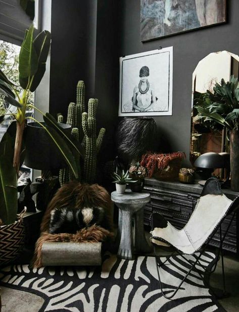 Gothic Interior, Black Accent Walls, Moody Decor, Dark Living Rooms, Goth Home, Goth Home Decor, Dark Interiors, Boho Interior, Style At Home