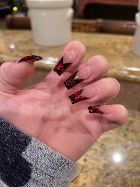 Acrylic Nail Designs Red And Black, Red And Black French Tip Nails, Black And Red French Tip Nails, Fake Nails Long, Black French Tips, Work Nails, Fake Nails With Glue, Pretty Nail Art Designs, Red Foil