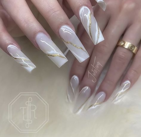 Milky White Nails With Green Design, Milky White Birthday Nails, Milk White And Gold Nails, Milky White And Green Nails, Milky Gold Nails, Milky White Gold Nails, Milky White With Design, Milky Nails With Gold, Off White Nails Designs