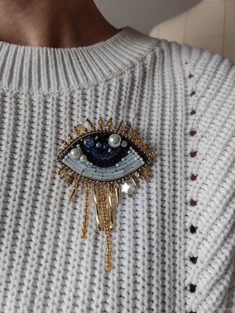 6Julia BatirovaБатырова). Bead Embroidery Brooch, Eye Embroidery, Jewels Diy, Diy Bead Embroidery, Beads Craft Jewelry, Tambour Embroidery, Brooch Diy, Beaded Jewels, Beaded Jewelry Designs