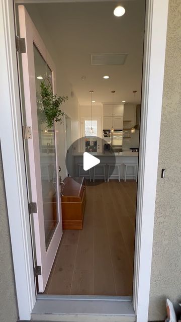 ADU West Coast on Instagram: "🏗️ We are just finishing up this freestanding 628 sq ft ADU in Lakewood! This client is living in the ADU unit while her daughters family and grandkids live in the front SFR. 🏘️ we are seeing a lot of clients customizing their ADU to live in. It’s like building a mini custom home on your lot because you get to pick your floor plan and materials. 🏘️
.
.
.
.
.
.
.
.
#adu #accessorydwellingunit #adugarageconversion #accessorydwellingunitlosangeles #grannyflat #multifamilyinvesting #tinyhome #adugarageconversions #laadu #losangelesrealestate #orangecountyrealestate #ocrealestate #socalrealestate #californiarealestate #aduwestcoast #realestateinvesting #realestate #larealtor #ocrealtor #orangecountyrealtor #losangelesrealtor #realestateinvestor #longbeach #longb Adu Decorating Ideas, Adu Unit Ideas, Adu Apartment, Adu Floor Plans, Adu Kitchen, Adu Ideas, Alternative Housing, Accessory Dwelling Unit, Los Angeles Real Estate