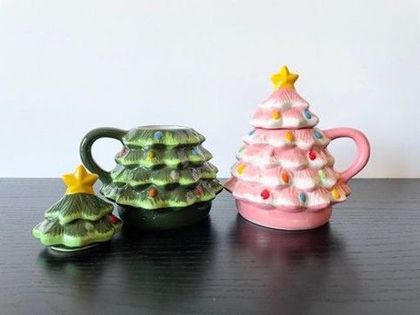 Nostalgic Christmas Tree, Xmas Mugs, Tree Mug, Ceramic Tree, Christmas World, Christmas Apartment, Nostalgic Christmas, Creepy Christmas, Pottery Painting Designs