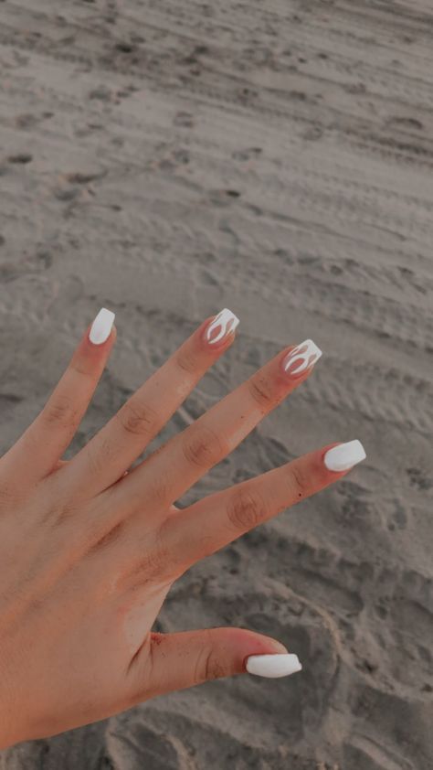 Summer Nails 2023 Color Trends, Nails 2023 Color Trends, 2023 Color Trends, Summer Nails 2023, Western Nails, 2023 Color, Simple Gel Nails, White Acrylic Nails, Simple Acrylic Nails