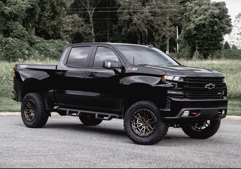 Silverado 1500 Accessories, 2023 Chevy Silverado Trail Boss, Chevrolet Trucks Silverado, Chevy Silverado Z71, 2020 Silverado 2500 Hd Lifted, 2008 Chevy Silverado 2500 Hd, Black Chevy Silverado Lifted, Lifted Silverado, Blacked Out Lifted Chevy Silverado