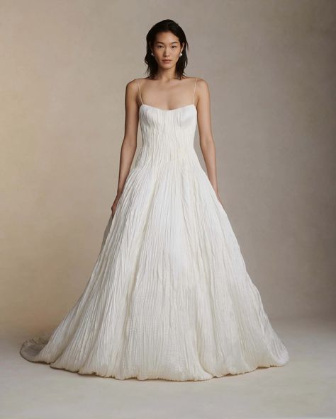 Danielle Frankel Phoebe Wedding Dress - Browns Bride Danielle Frankel, Plain Wedding Dress, Nantucket Wedding, Tulle Veils, Iconic Dresses, Satin Wedding Dress, Satin Gown, Wedding Dress Inspiration, Point Of View