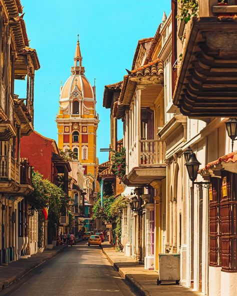 Architecture Hub on Twitter: "Cartagena, Colombia https://t.co/coj2L3UilM… " Colombian Architecture, Travel Challenge, Environment Model, I Wanna Travel The World, Italian Empire, Thai Architecture, Man In The High Castle, Imperial Japan, Latin America Travel