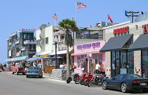 San Diego Boardwalk <3 Boardwalk Shops, Mission Beach San Diego, Best Beaches In Maui, San Diego Tattoo, Salisbury Beach, Beach San Diego, San Diego Travel, Los Angeles Travel, Mission Beach