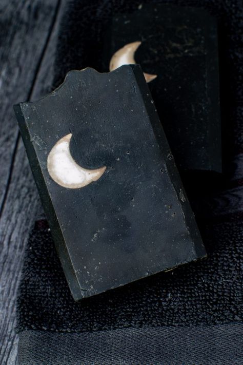 Black Soap Recipe, Herbal Books, Soap Scents, Tallow Soap, Gothic Photography, Handmade Soap Recipes, Moon Crafts, Pretty Soap, Phone Decoration