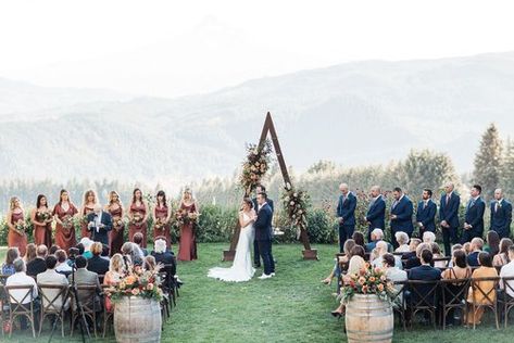 Hood River Wedding, Hood River Oregon, Columbia Gorge, Hood River, Outdoor Venues, Wedding Story, Pacific Northwest, Wedding Venue, Dolores Park