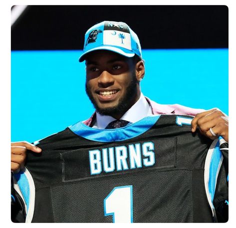 Brian Burns, Carolina Panthers, Nfl, Sports Jersey, Sports, Quick Saves