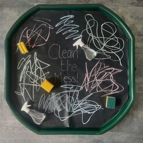 Community - The Spotlight: Chalkboard Tuff Tray Mat Tiff Tray Ideas, Seasons Tuff Tray Ideas, New Year Tuff Tray Ideas, Small Tuff Tray Ideas, Daycare Activity Ideas, Tuff Table, Outdoor Mark Making Area Eyfs, Eyfs Tuff Tray Ideas Sensory, Inspire My Play Tray Ideas