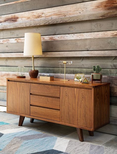 midcentury-modern-dresser Girly Craft Room, Home Remodeling Exterior, Home Decor Boards, Bathroom Upstairs, Chic Modern Home Decor, Log Home Decorating, Inexpensive Home Decor, Southern Home, Classic Decor