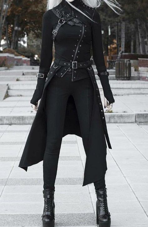 Fantasy Spy Outfit, Female Gothic Outfits, Black Villian Outfit, Black Battle Outfit, Gothic Suit Aesthetic, Vampire Hunter Outfit Female Modern, Assassin Suit Female, Rogue Aesthetic Clothes, Fantasy Villain Aesthetic Outfits