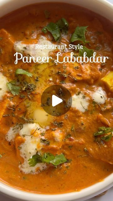 Shilpi Sharma on Instagram: "Looking for the perfect Rakshabandhan treat? This paneer recipe is a must-try for a festive feast! 🎉🍲  Paneer Lababdar✨ Another lip smacking royal paneer recipe just the way my mother used to make for special occasions.💕  An absolute finger licking gravy you’ll ever have...  LIKE, SAVE, SHARE the reel & FOLLOW @myexperiencediaries for more easy recipes.  You’ll need: For the gravy Tejpatta 2 to 3Dry red chillies 1/4 cup Cumin seeds 1 Cinnamon stick 5 to 6 Cloves Onion Tomato Ginger garlic Cashew Seeds 500 paneer 1/3 cup Oil 2 jeera 1 green chilli 2tbsp Ginger & garlic  1 tbsp Kashmiri chilli powder 3/4 tosp Salt or to taste 2 cups of water (or slightly more according to gravy)  Garnish with 2 tbsp butter Handful of chopped Coriander • 1 tbsp Kasuri methi 2 f Paneer Lababdar Recipe, Paneer Gravy Recipe, Easy Paneer Recipes, Paneer Lababdar, Paneer Gravy, Kashmiri Chilli, Kasuri Methi, Chilli Paneer, Paneer Recipe