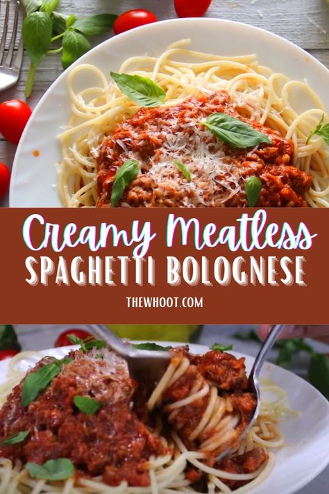 Meatless Spaghetti Recipes, Old Fashioned Spaghetti Recipe, Meatless Spaghetti Sauce, Vegetarian Spaghetti Bolognese, Meatless Spaghetti, Spaghetti Bolognese Recipe, Spaghetti Ingredients, Spaghetti Recipes Easy, Vegetarian Spaghetti